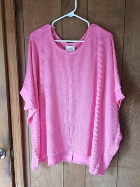 NWT Andrée by Unit Pink Ribbed Oversized Top S/M Boutique Blouse